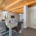 Vanesa With Private Pool Nearby Porec *