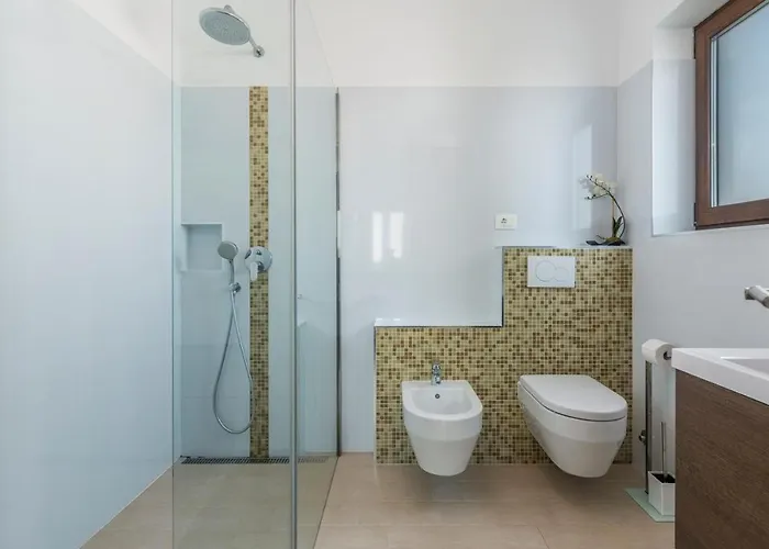 Vanesa With Private Pool Nearby Porec *